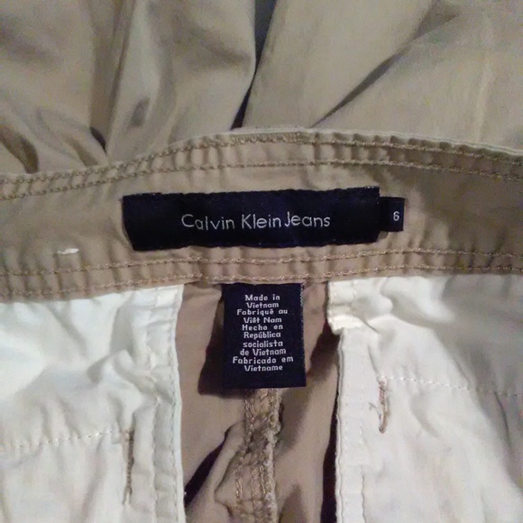 CALVIN KLEIN JEANS TAN CAPRIS SIZE 6 - Picture 4 of 4